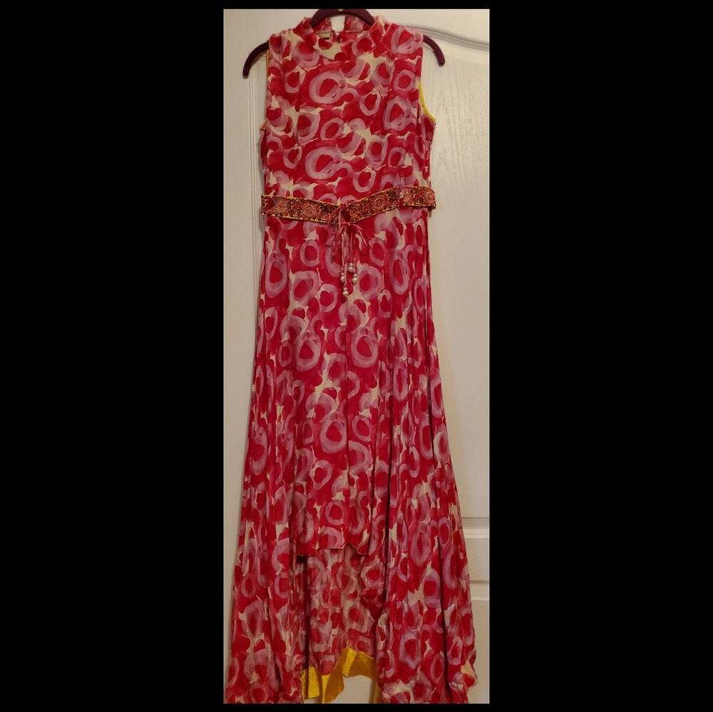 Beautiful Long Dress L with belt